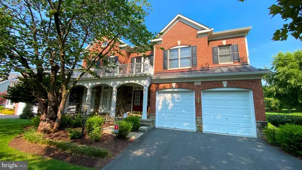 22757 Portico Pl, BRAMBLETON, VA 20148