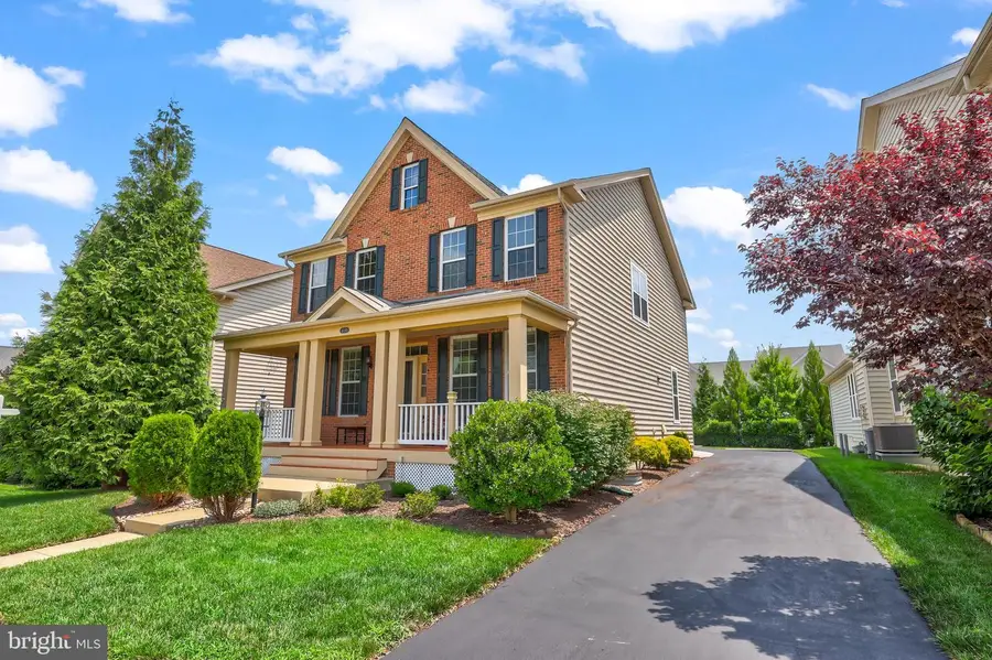 43245 Barnstead Dr, Ashburn, VA 20148 - #2