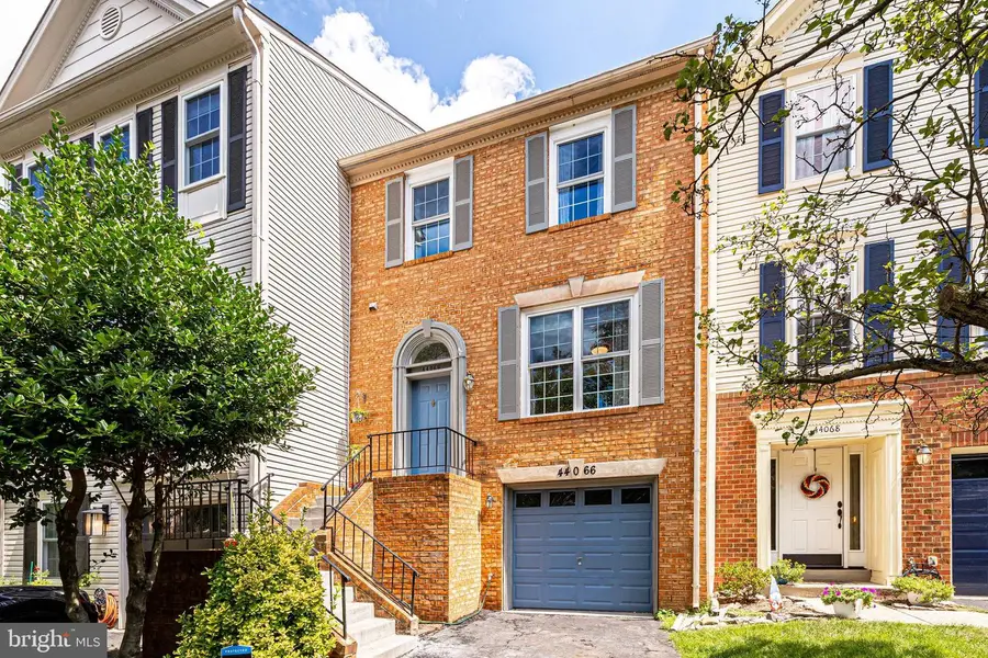 44066 Gala Cir, Ashburn, VA 20147 - #2