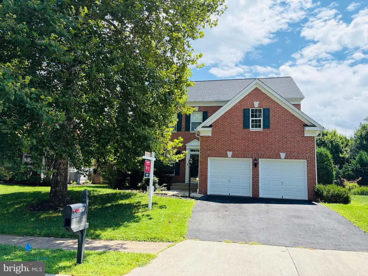 18264 Oak Lake Ct, Leesburg, VA 20176 - #1