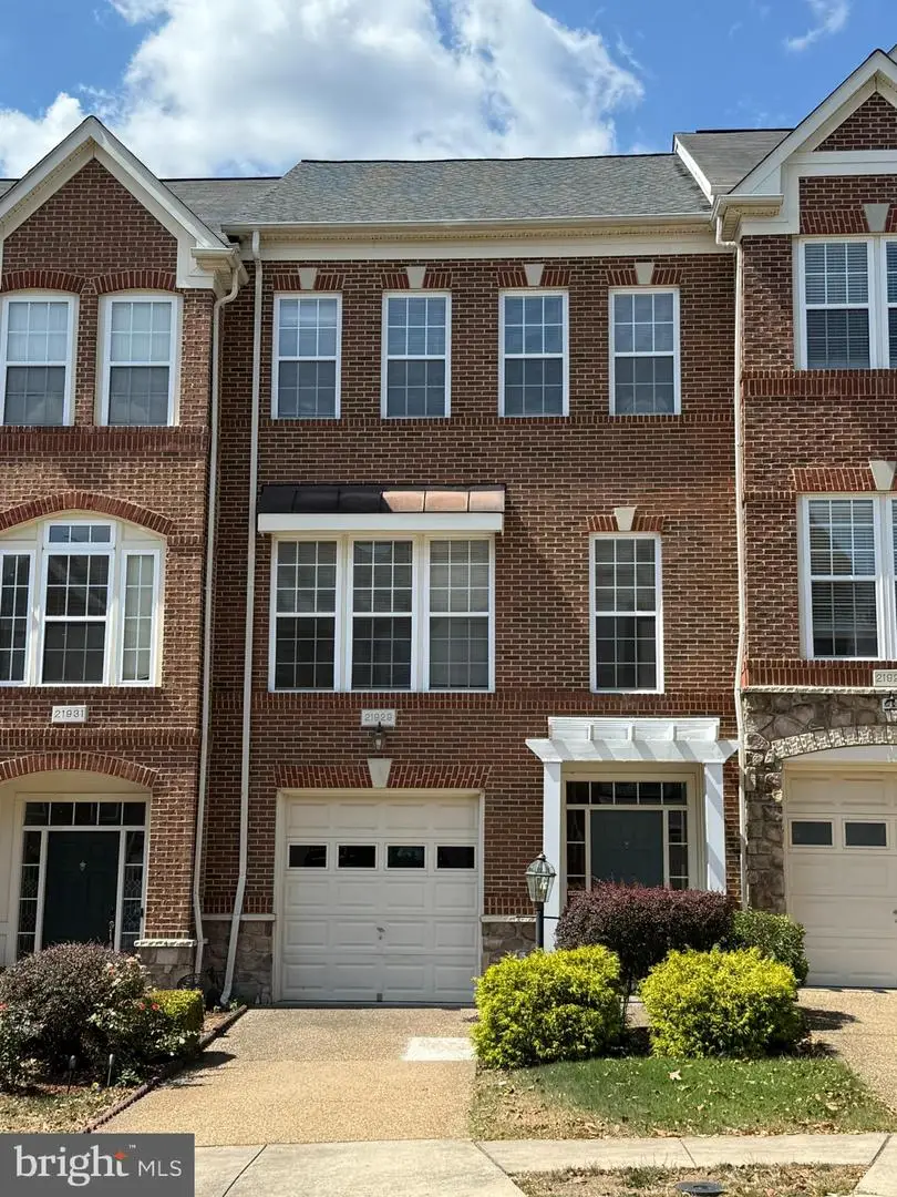 21929 Bayard Ter, Broadlands, VA 20148 - #1