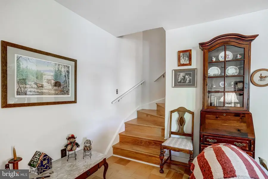 326 Shenandoah St Se, Leesburg, VA 20175 - #3