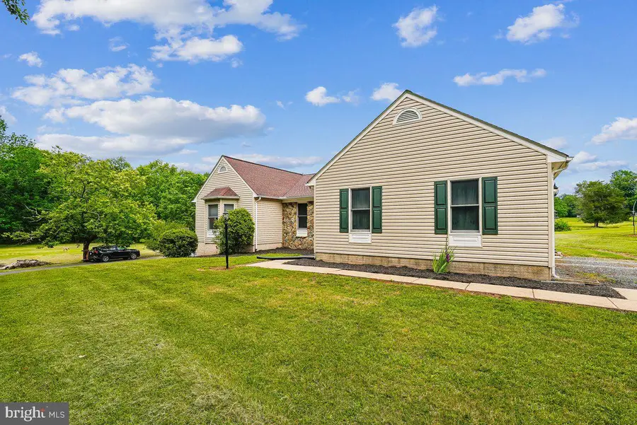 25501 Frosty Meadow Ln, Aldie, VA 20105 - #3