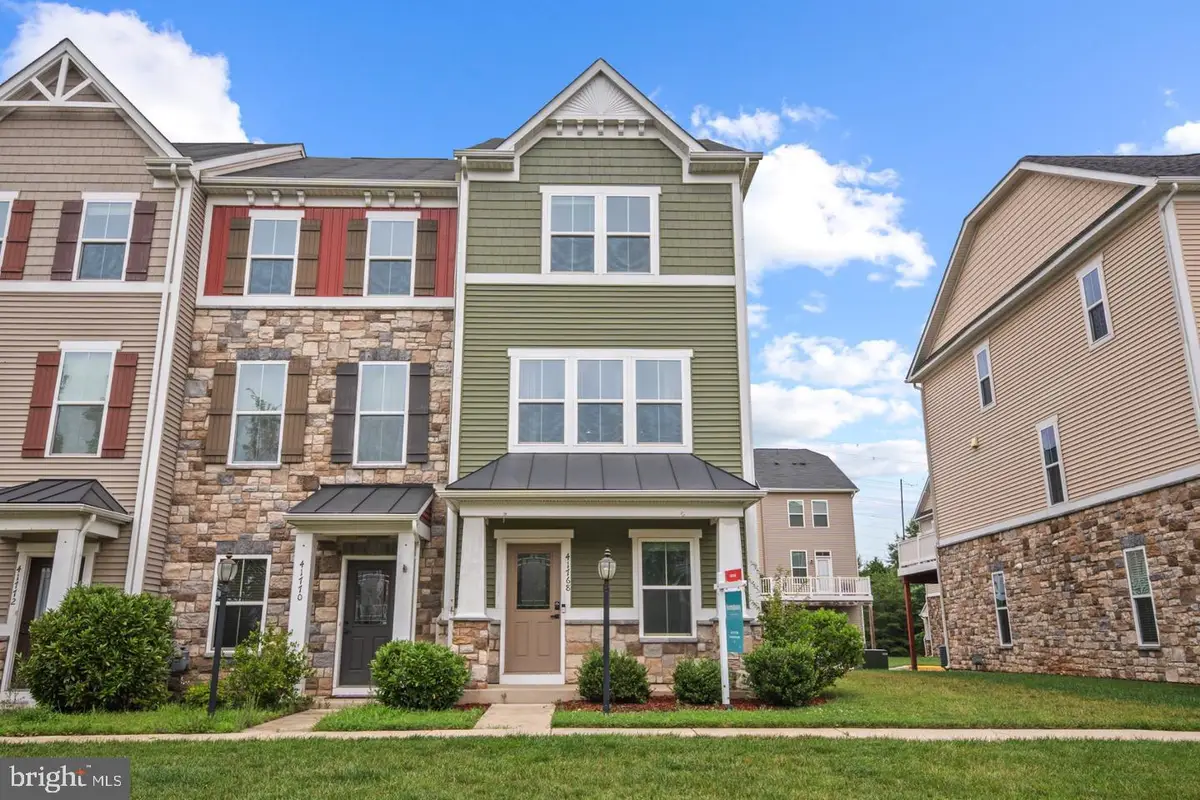 41768 Mcmonagle Sq, Aldie, VA 20105 - #1