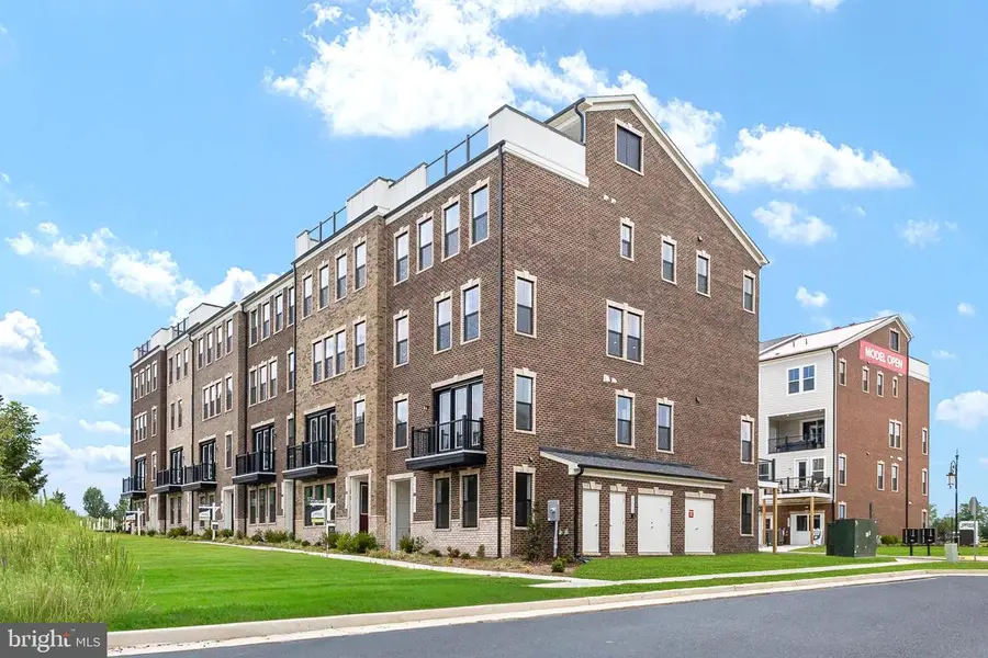 20876 Murry Falls Ter, Ashburn, VA 20147 - #3