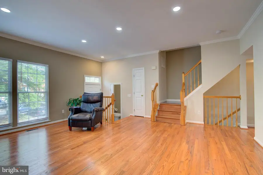 20352 Briarcliff Ter, Sterling, VA 20165 - #3