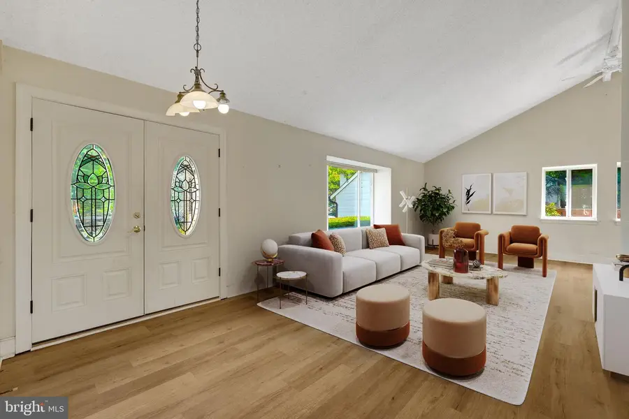 105 Kale Ave, Sterling, VA 20164 - #3