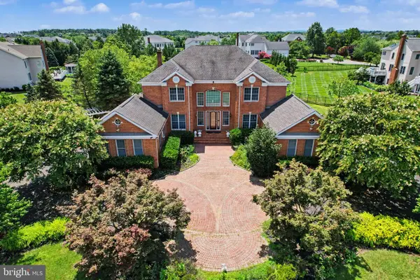 22727 Airmont Hunt Dr, ASHBURN, VA 20148