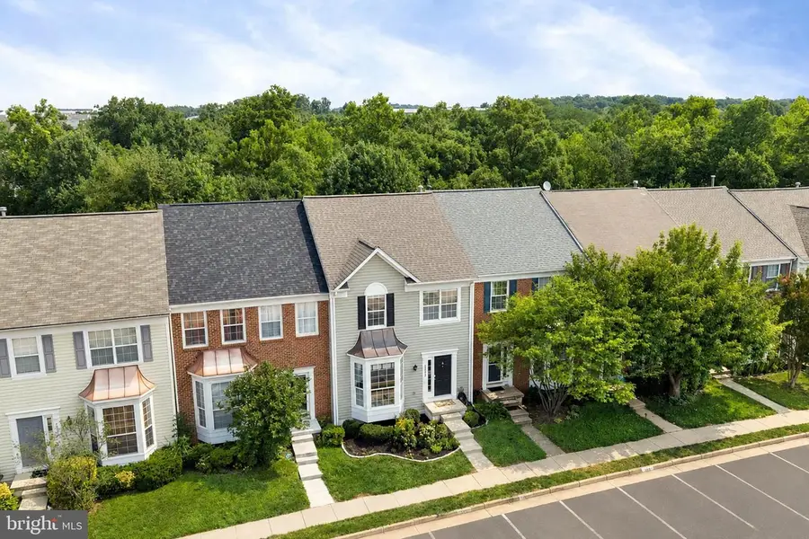 45626 Waterloo Station Sq, Sterling, VA 20166 - #3