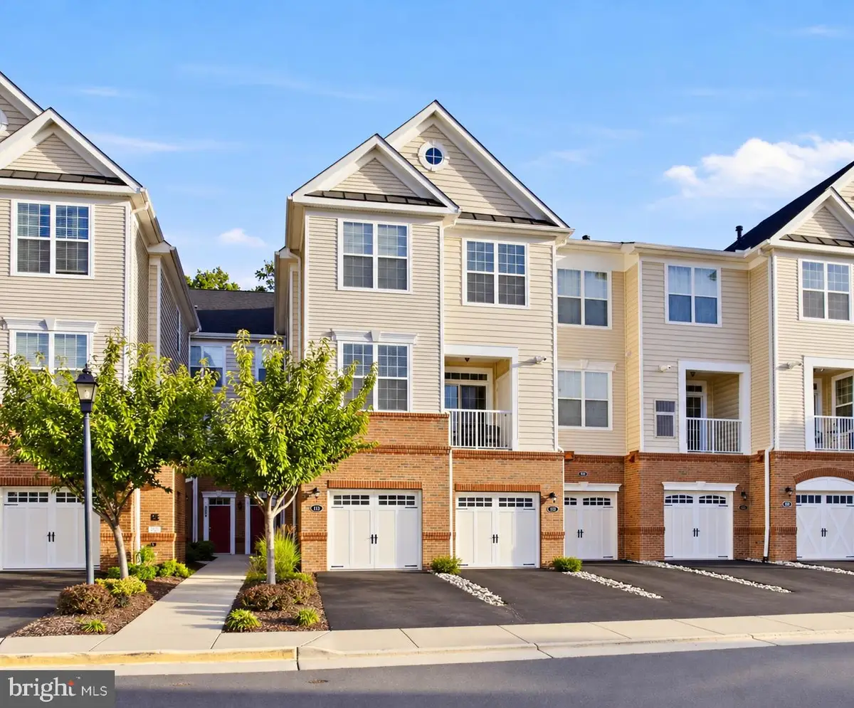 23245 Milltown Knoll Sq #112, Ashburn, VA 20148 - #1