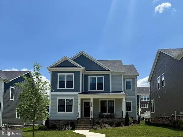 42755 Cannon Chapel Dr, LEESBURG, VA 20176