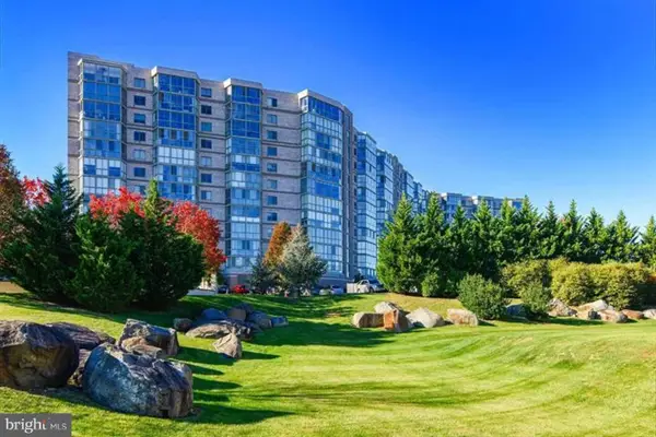 19355 Cypress Ridge Ter #514, LEESBURG, VA 20176