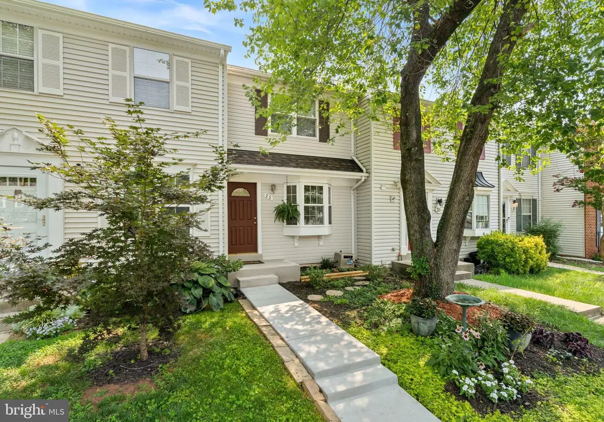 23 Dulany Ct, Sterling, VA 20165 - #1