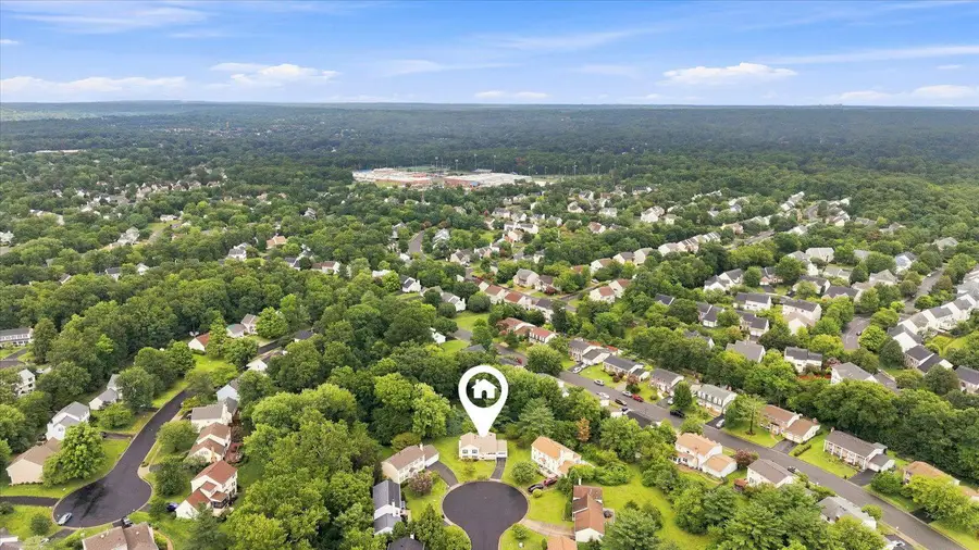 7 Red Wing Ct, Sterling, VA 20164 - #2