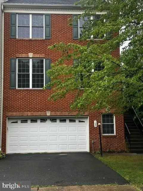 100 Ivy Hills Ter, Purcellville, VA 20132 - #1