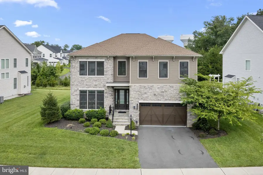 24590 Lenah Crossing Dr, Aldie, VA 20105 - #2