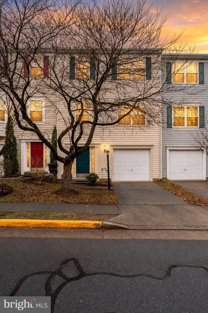 18775 Trident Sq, Leesburg, VA 20176 - #3