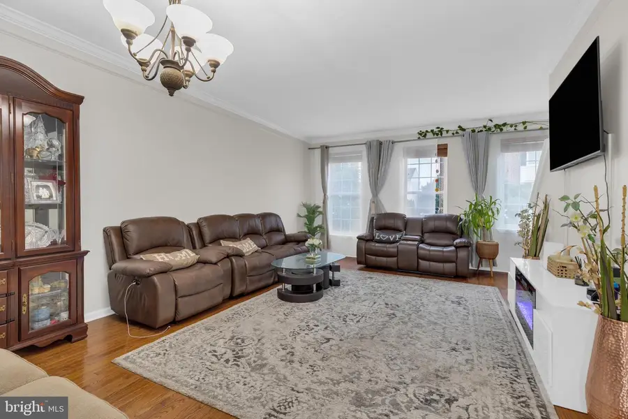 42911 Pamplin Ter, Chantilly, VA 20152 - #3
