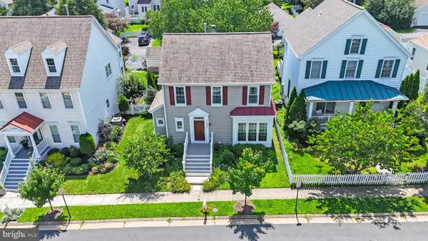 42885 Nashua St, ASHBURN, VA 20147