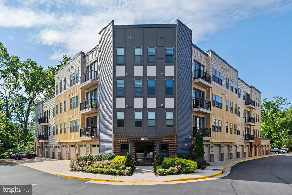 43091 Wynridge Dr #201, Broadlands, VA 20148 - #1