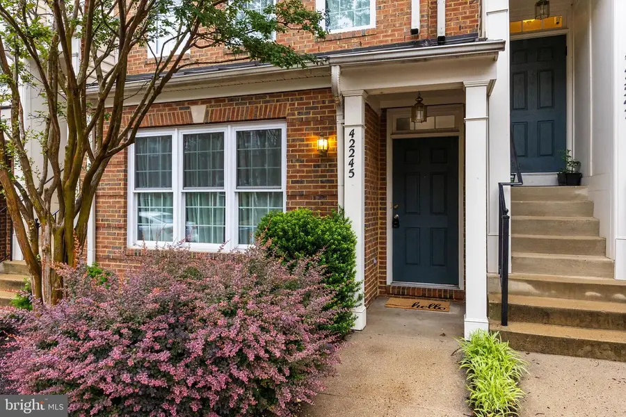 42245 Black Rock Ter, Aldie, VA 20105 - #3
