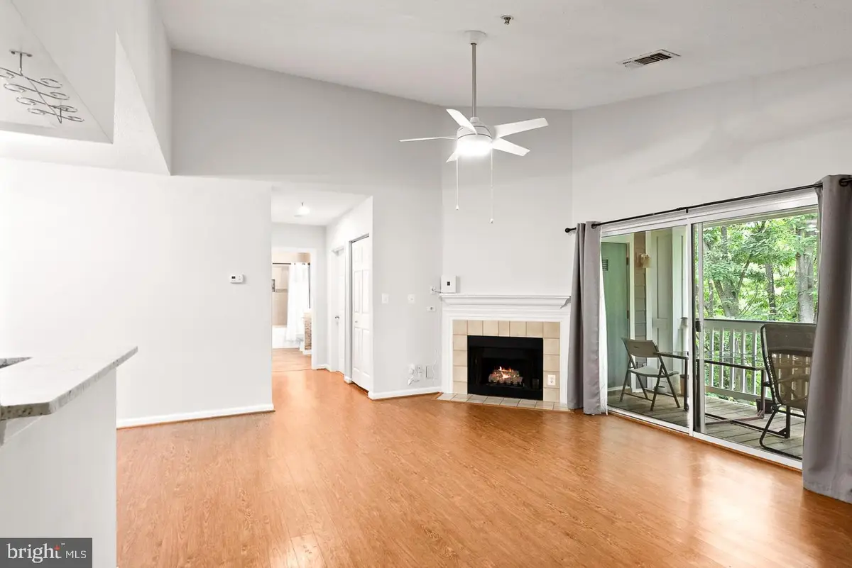 20322 Beechwood Ter #301, Ashburn, VA 20147 - #1