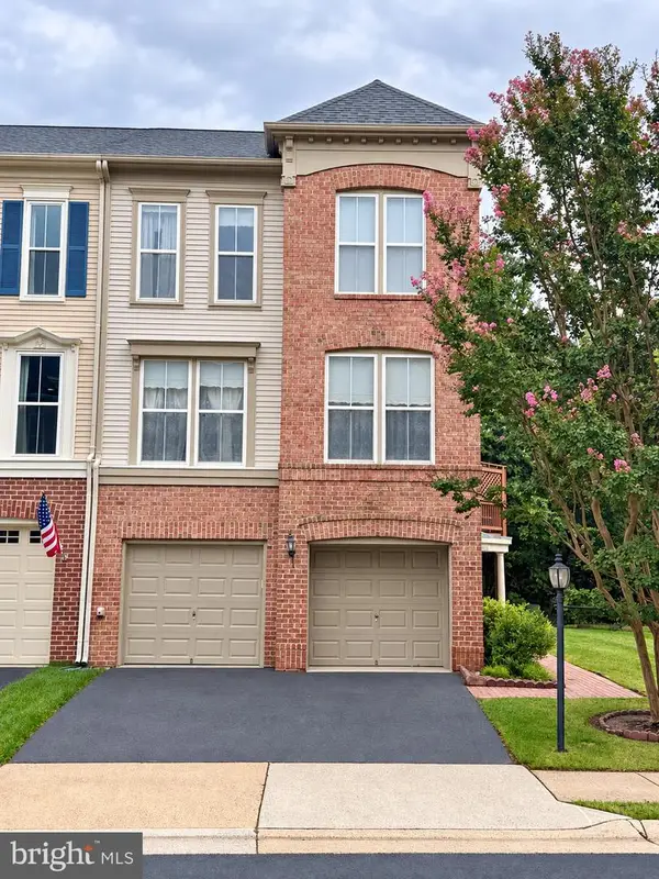 21424 Falling Rock Ter, BROADLANDS, VA 20148