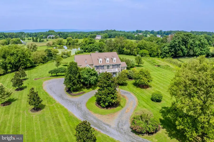 19949 Pleasant Meadow Ln, Purcellville, VA 20132 - #2