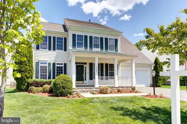 23096 Red Admiral Pl, BRAMBLETON, VA 20148