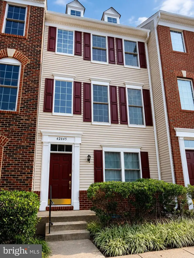 42845 Sykes Ter, Chantilly, VA 20152 - #3
