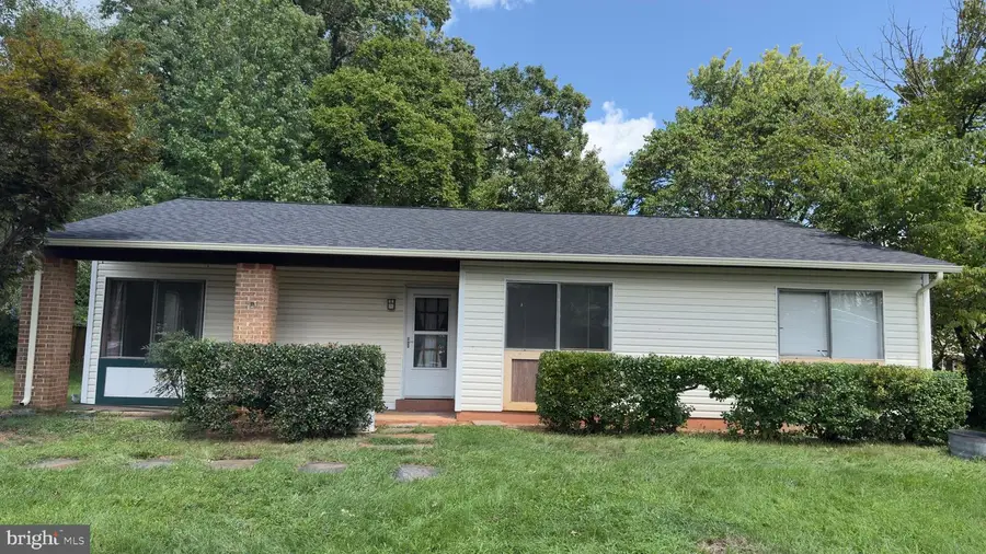 Address Withheld By Seller, Sterling, VA 20164 - #2