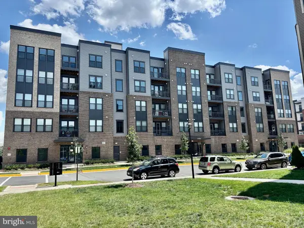 21950 Garganey Terrace #407, ASHBURN, VA 20147
