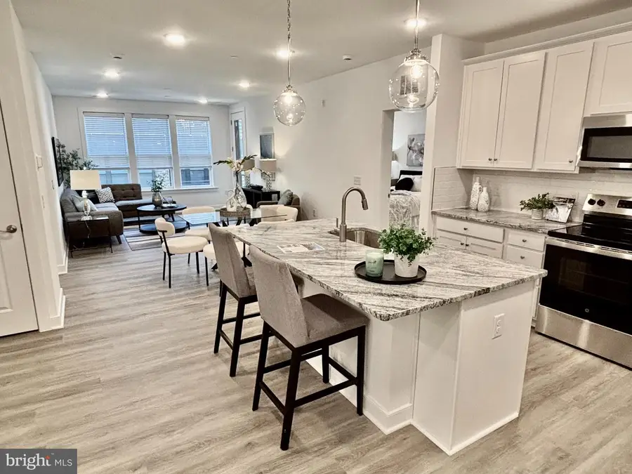 21950 Garganey Terrace #407, Ashburn, VA 20147 - #2