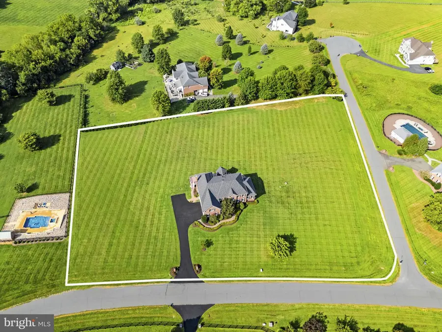 14925 Bankfield Dr, Waterford, VA 20197 - #3