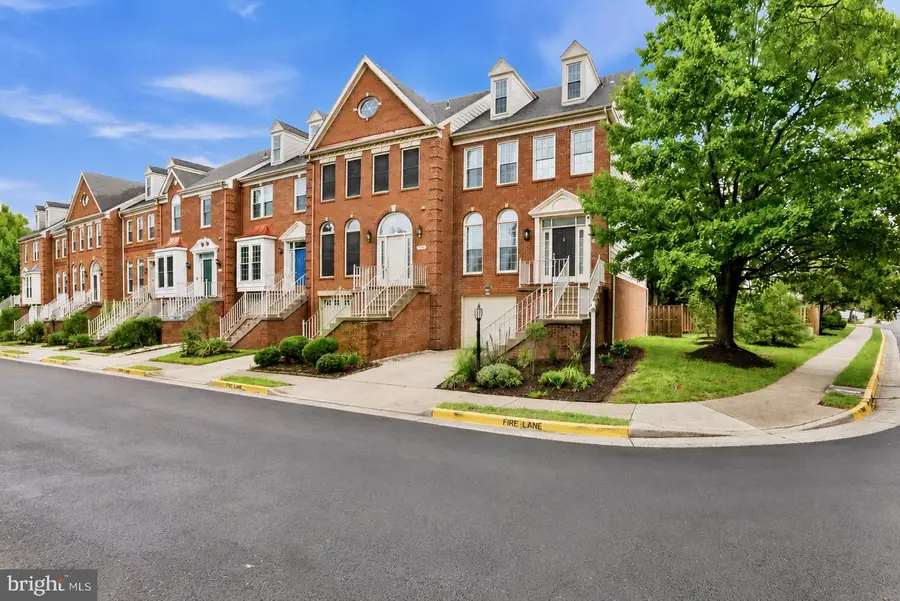 46544 Lynnhaven Sq, Sterling, VA 20165 - #3