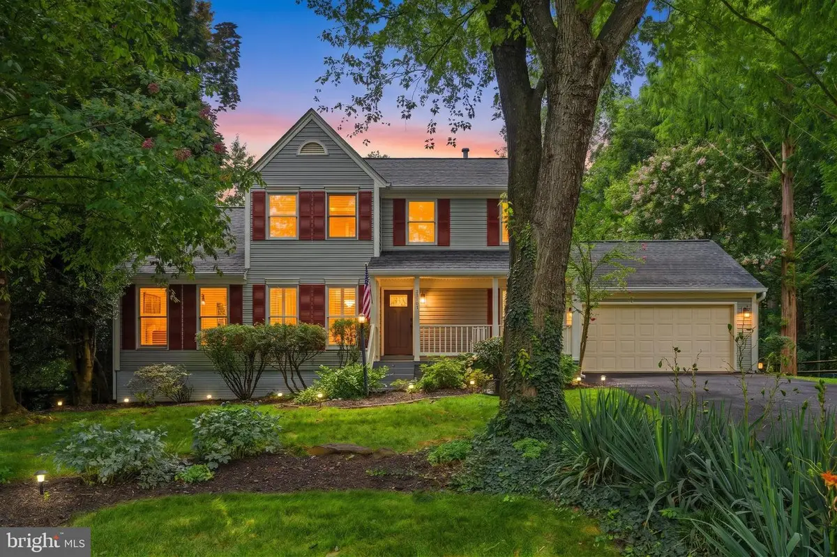 21291 Smokehouse Ct, Ashburn, VA 20147 - #1