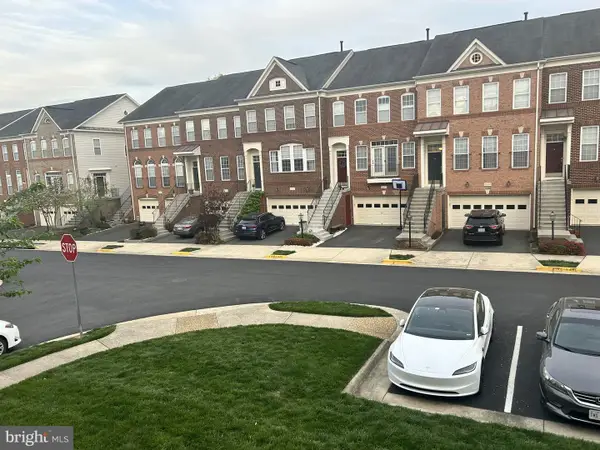 42997 Kennerly Ter, BROADLANDS, VA 20148