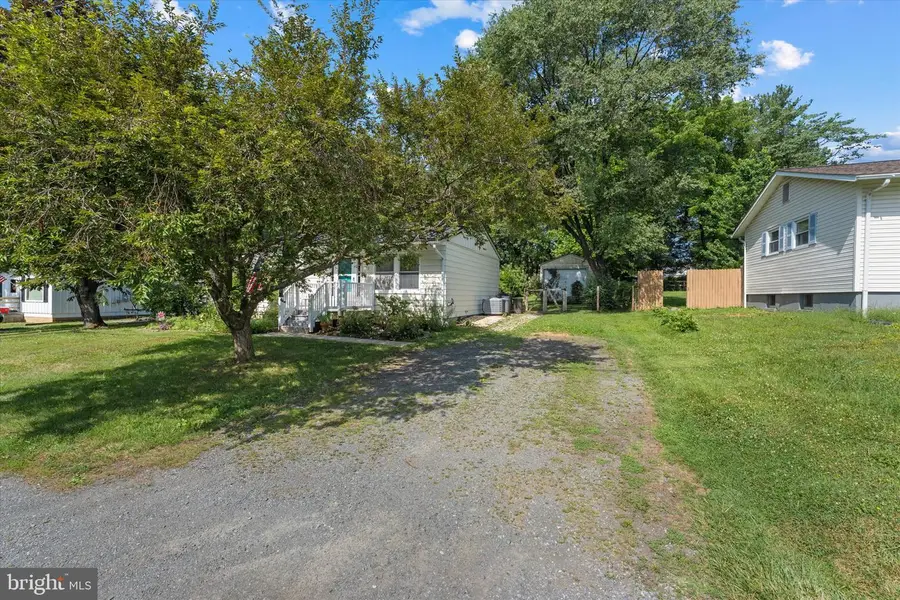 321 S 26th St, Purcellville, VA 20132 - #2