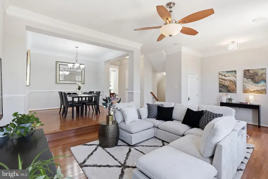 22557 Welborne Manor Sq, Ashburn, VA 20148 - #2
