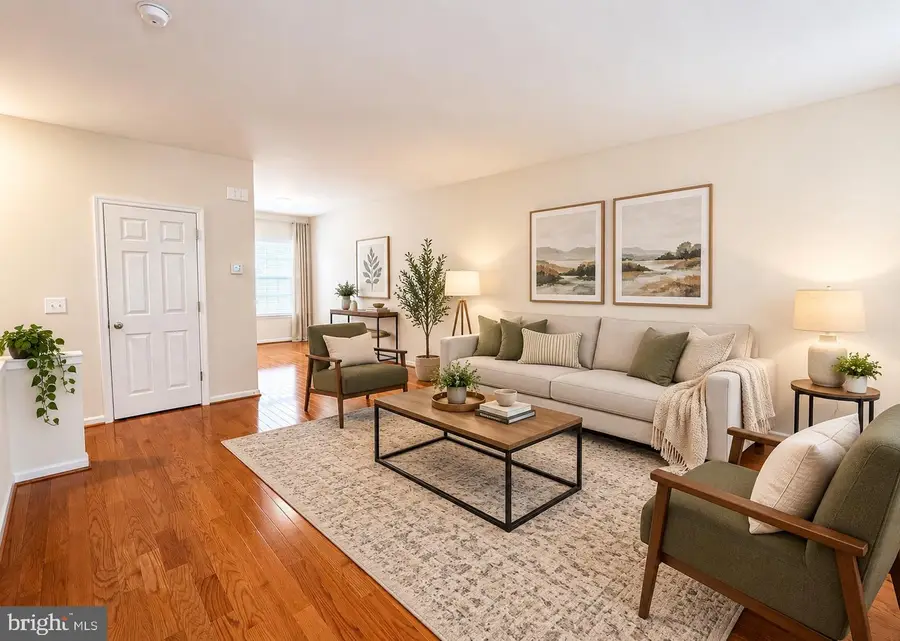 43524 Wheadon Ter, Chantilly, VA 20152 - #2