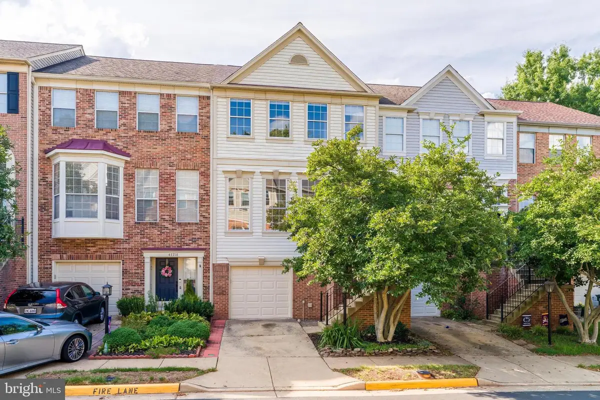 47720 Sandbank Sq, Sterling, VA 20165 - #1