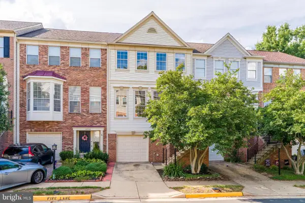 47720 Sandbank Sq, STERLING, VA 20165