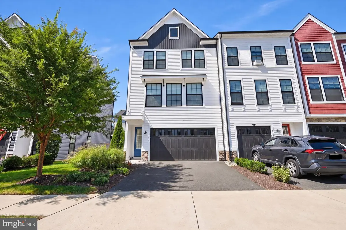 25433 Hartland Orchard Ter, Chantilly, VA 20152 - #1