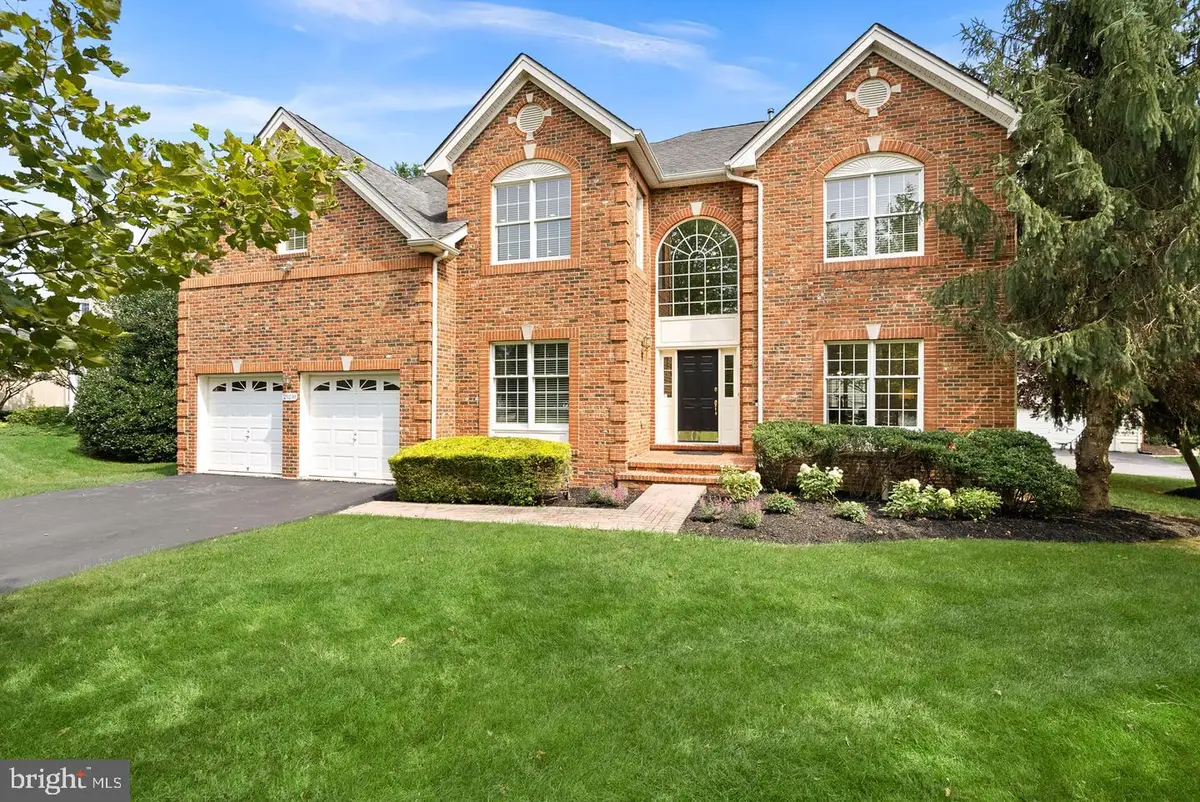 20230 Kentucky Oaks Ct, Ashburn, VA 20147 - #1