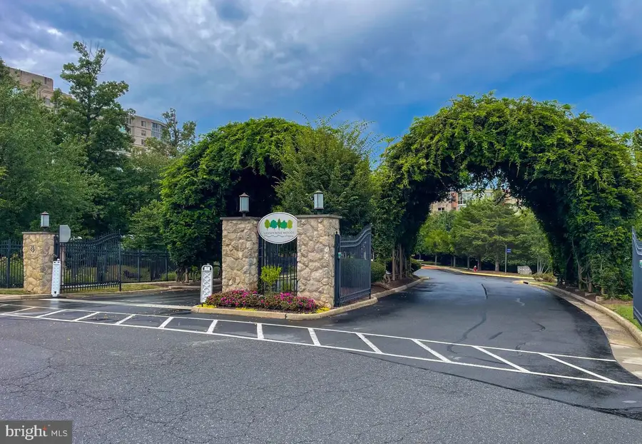 19365 Cypress Ridge Ter #821, Leesburg, VA 20176 - #2