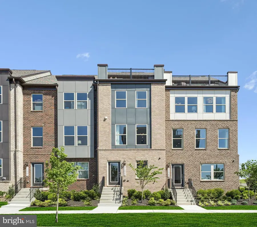 46345 Cranston St, Potomac Falls, VA 20165 - #2