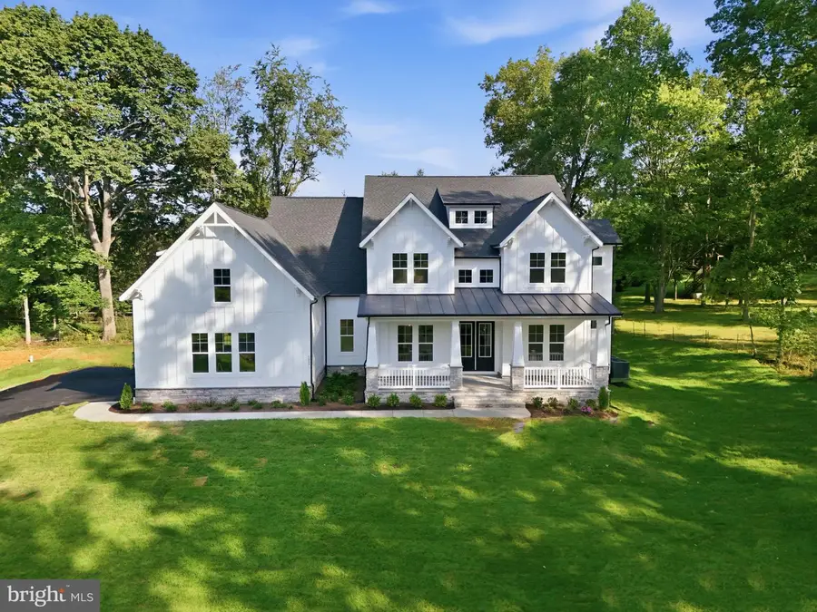 18871 Woodburn Rd, Leesburg, VA 20175 - #2