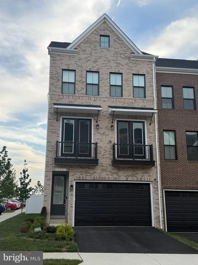 23057 Blue Eagle Ter, Brambleton, VA 20148 - #1