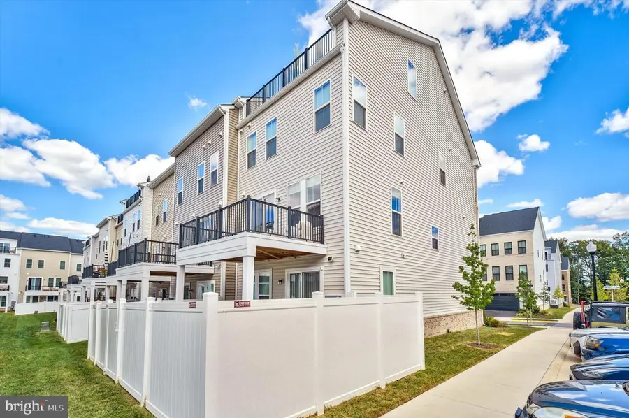 23057 Blue Eagle Ter, Brambleton, VA 20148 - #3
