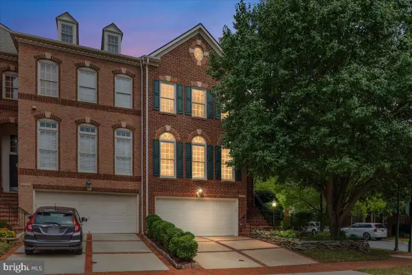 18532 Bear Creek Ter, LEESBURG, VA 20176